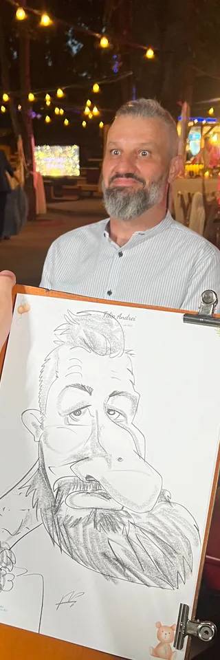 Portret caricatură oferit ca amintire